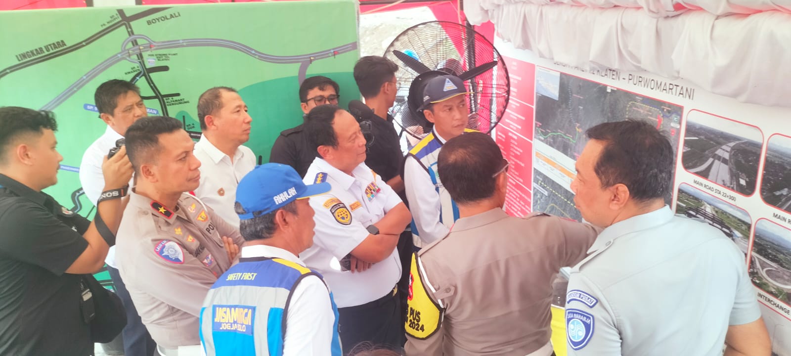 Kunjungan Wakil Menteri Perhubungan & Kakorlantas memastikan jalur fungsional Klaten - Prambanan aman , nyaman dilalui oleh masyarakat