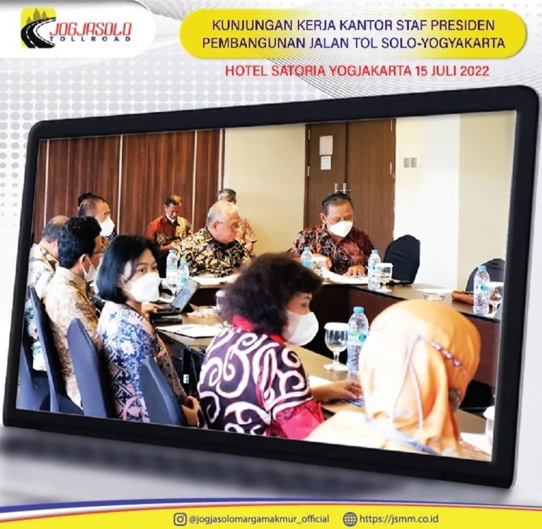 Pristi Wahyono Direktur Teknik PT. Jogjasolo Marga Makmur memenuhi undangan rapat koordinasi bersama Deputi 1 Kepala Staf Kepresidenan Febry Calvin Tetelepta dalam Paparannya menyampaikan progress pengadaan tanah dan konstruksi pembangunan Jalan Tol Solo-Yogjakarta-YIA Kulon Progo 