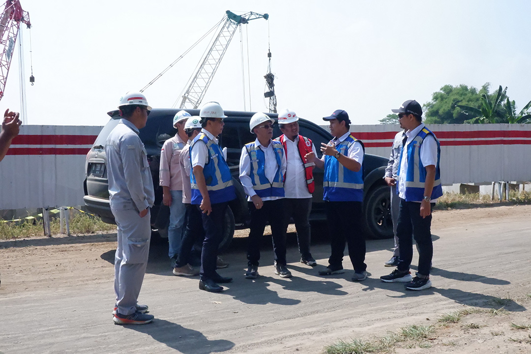 Paparan penyedia Jasa kepada Dewan Komisaris