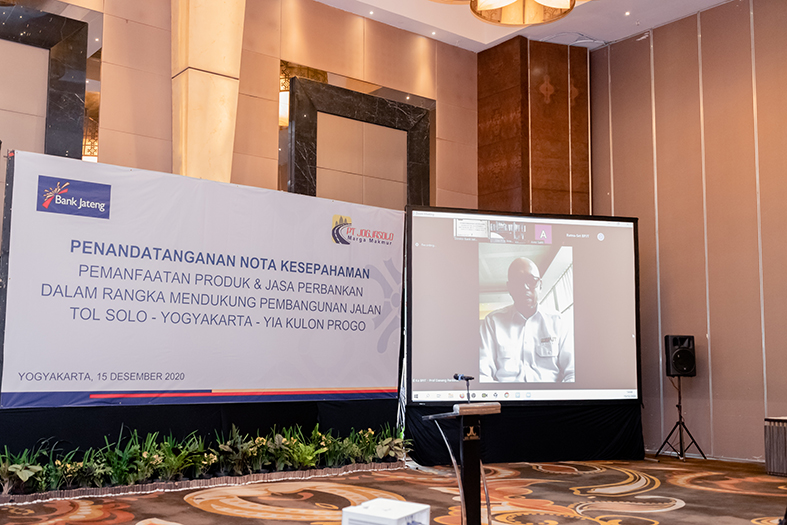 Sambutan dari Kepala Badan Pengatur Jalan Tol (BPJT),Bapak Danang Parikesit via daring