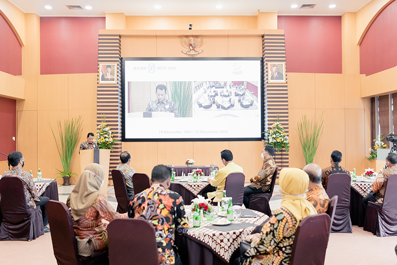 Sambutan dari Direktur Utama BPD DIY,Bapak Santoso Rohmad